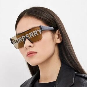 BRAND NEW Burberry BE4291 3001/G unisex Logo Lens D-frame Sunglasses